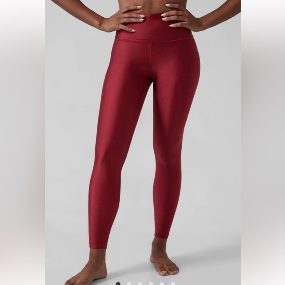 Athleta Elation Shine Tight in color way Decadent Red size 1X